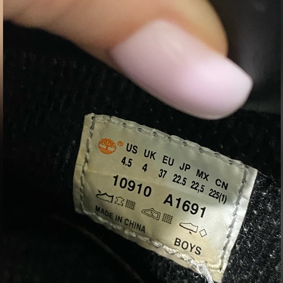 Timberland Boots in black - Picture 6 of 6